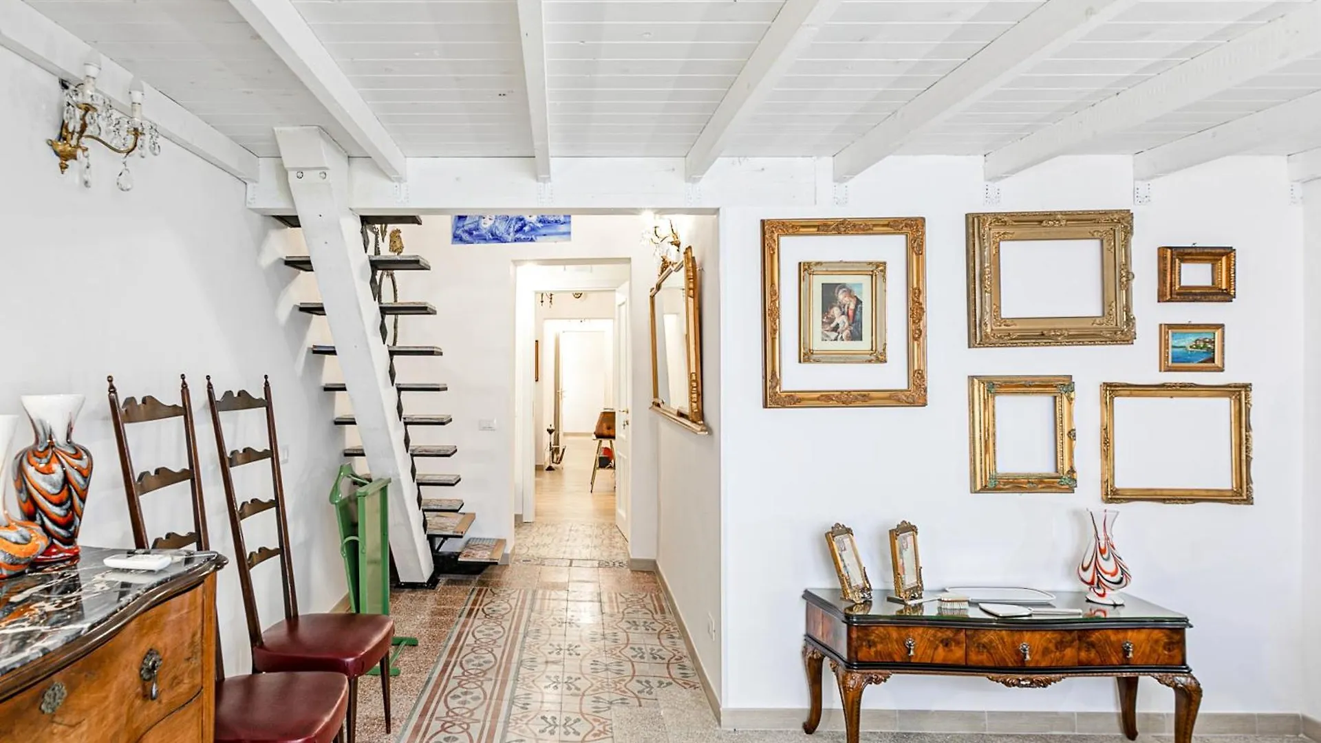 Palazzo Dei Normanni Stylish Apartment Palermo