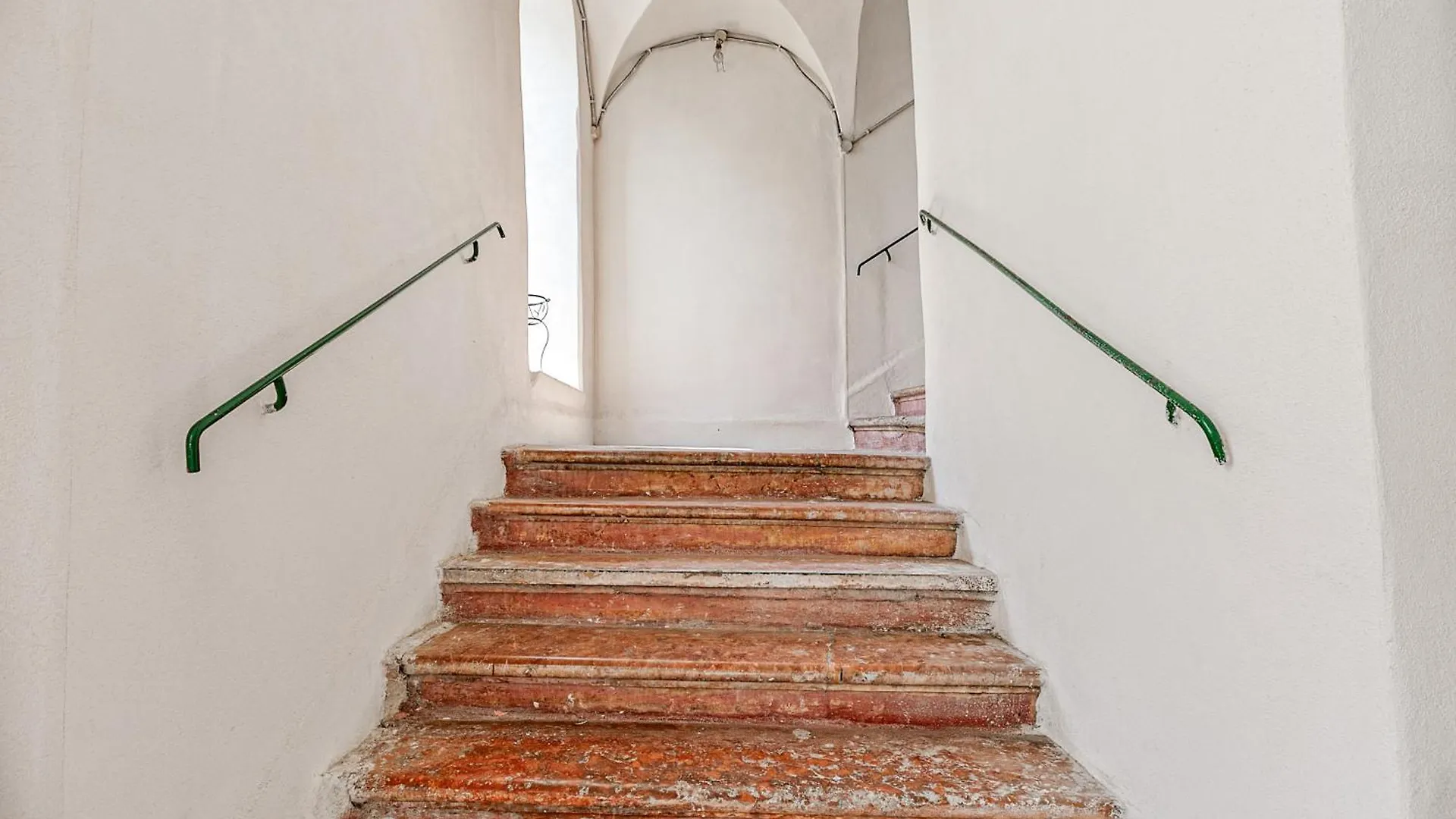 Palazzo Dei Normanni Stylish Apartment Palermo 0*,  Itália