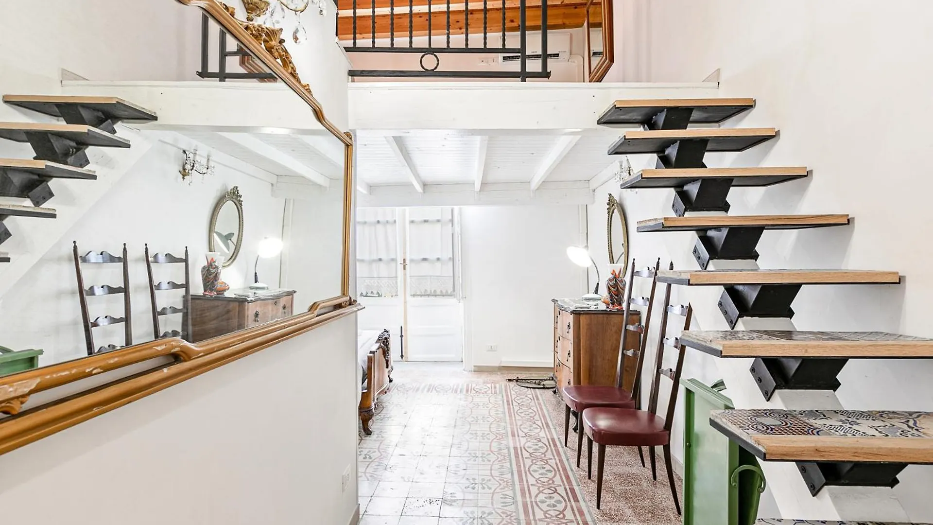 Palazzo Dei Normanni Stylish Apartment Palermo