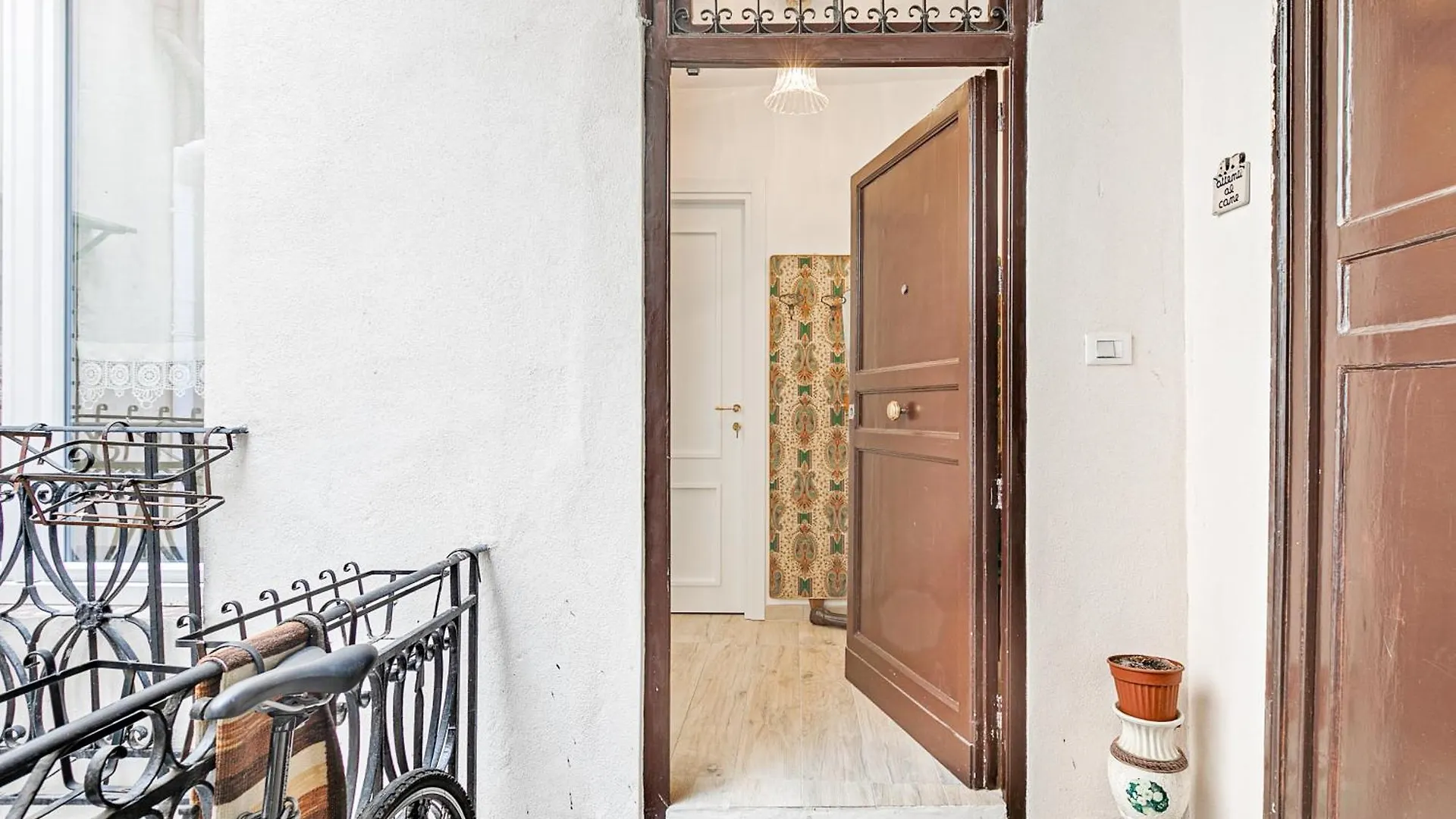 Palazzo Dei Normanni Stylish Apartment Palermo